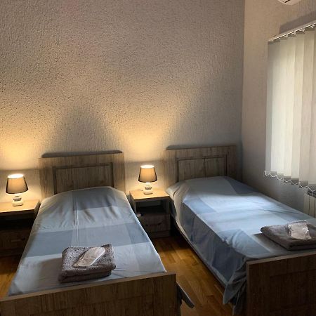 Nickos Hotel Kutaisi Exteriér fotografie