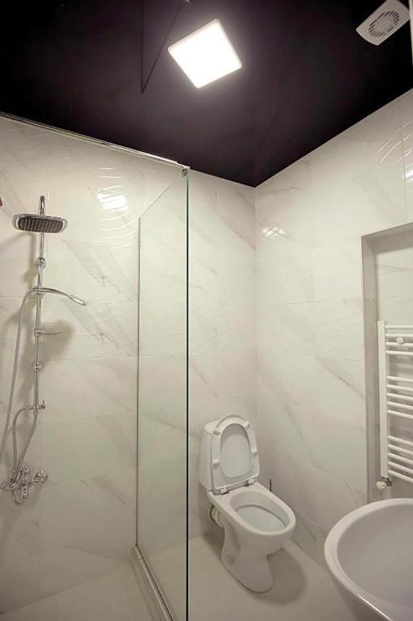 Nickos Hotel Kutaisi Exteriér fotografie