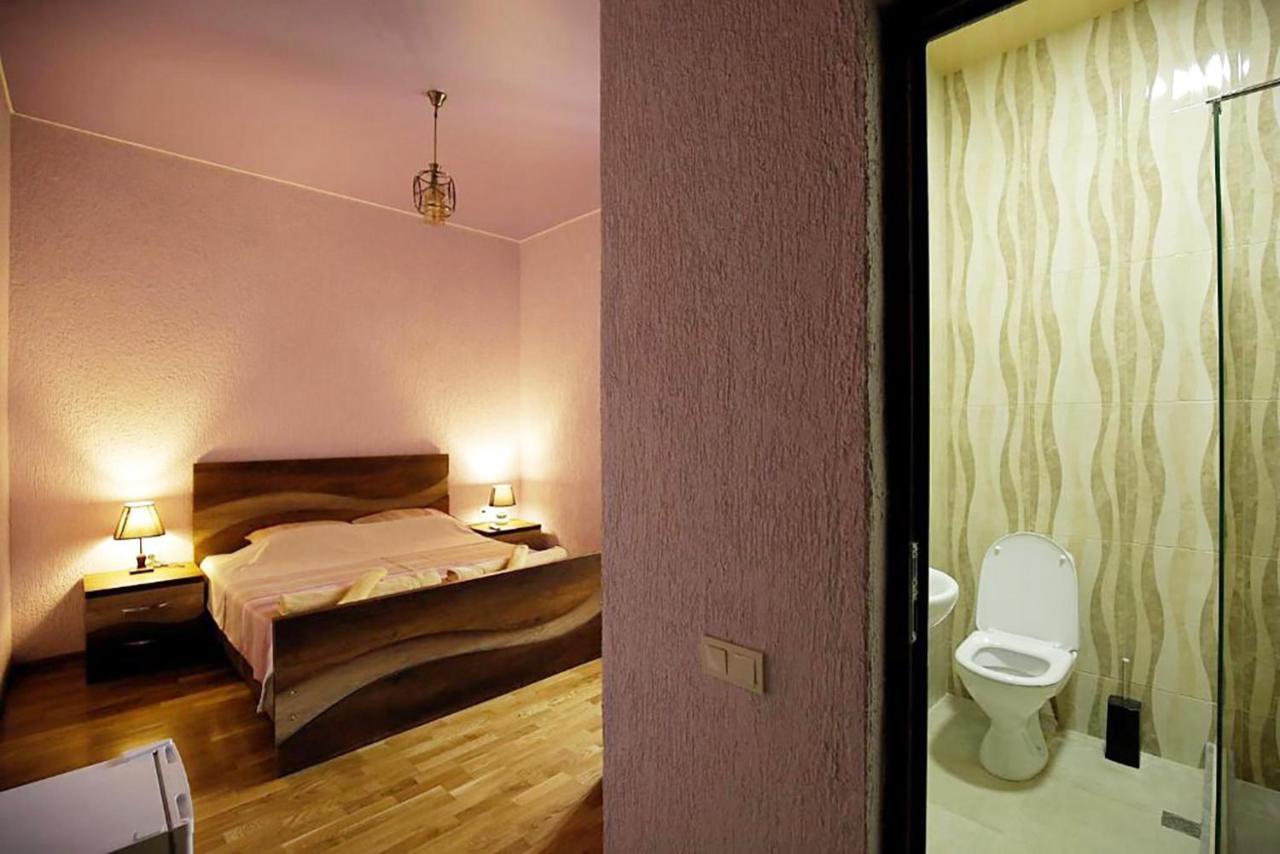 Nickos Hotel Kutaisi Exteriér fotografie
